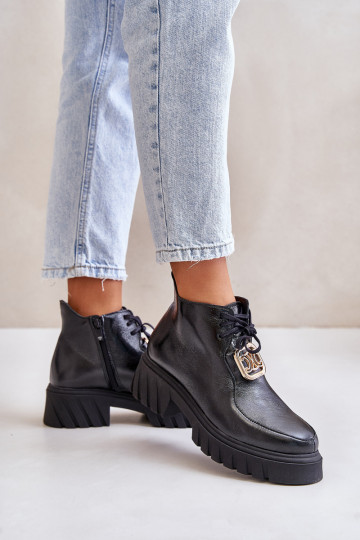 Zazoo 2952 Kožené Čižmy so zlatými detailmi čierna