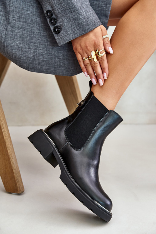 Kožené štýlové čižmy Zapnuté Hrad GOE OO2N4147-E2 čierna