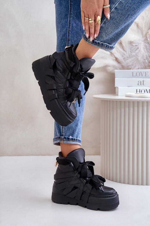 Kožené Tenisky model obuvi Dámske s platformou CheBello 4561 čierna Kožené Tenisky model obuvi Dámske s platformou CheBello 4561 čierna