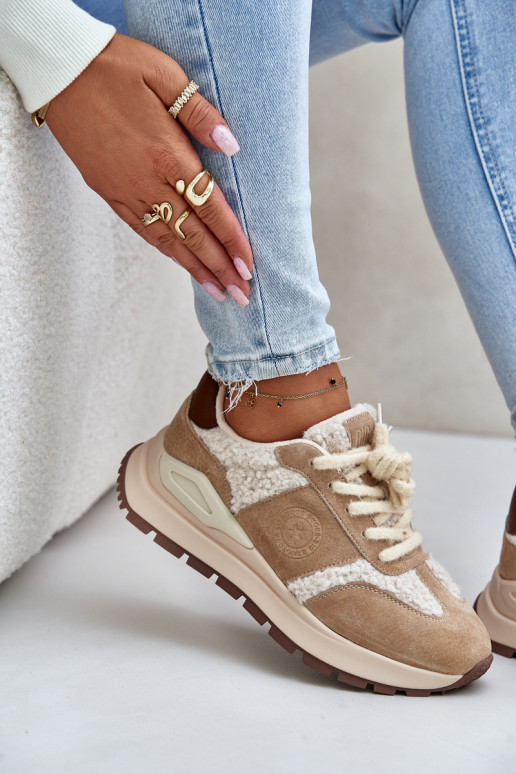 zahriať sa Tenisky model obuvi Dámske Kožené Big Star OO274A317 HI-POLY SYSTEM béžová