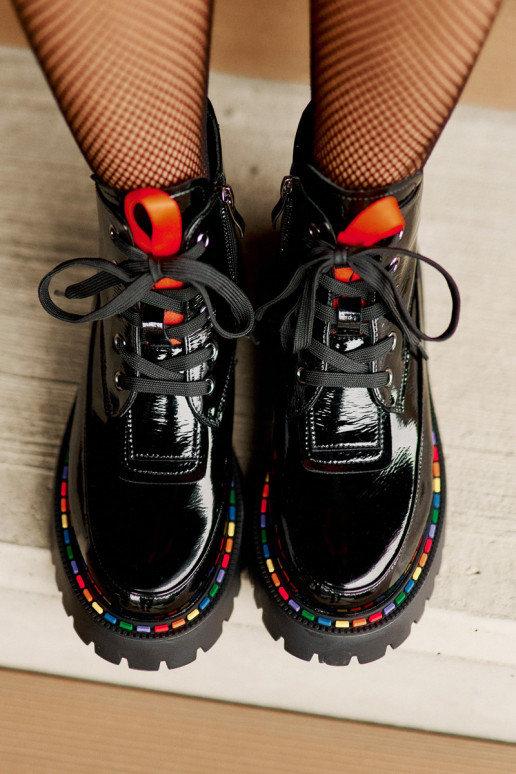 Kožené s lakovým efektom Pracovné členkové topánky Zapnuté Hrad čierna Anafra