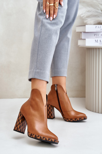 Kožené Čižmy s podpätkami Laura Messi 2836 Hnedá farba