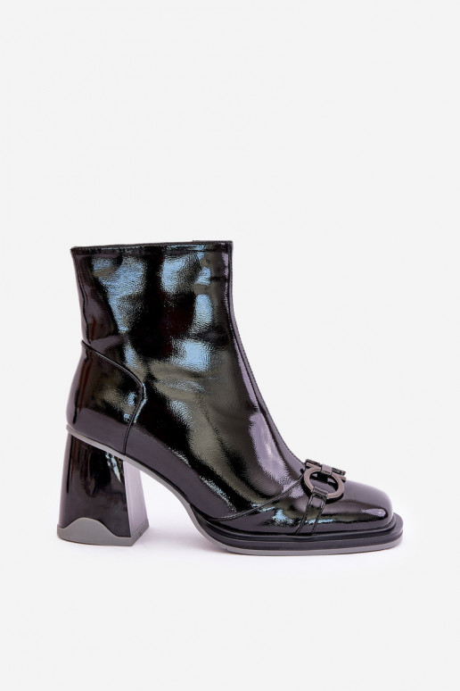 s lakovým efektom Teplé čižmy na podpätku s ozdobami D&A MR880-021 čierna s lakovým efektom Teplé čižmy na podpätku s ozdobami D&A MR880-021 čierna