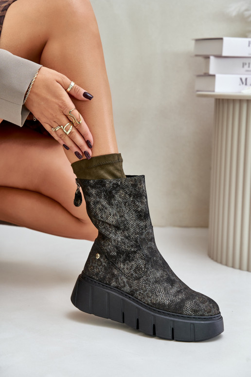Kožené Dámske čižmy s platformou Máciejka 06766-09 khaki farby Kožené Dámske čižmy s platformou Máciejka 06766-09 khaki farby