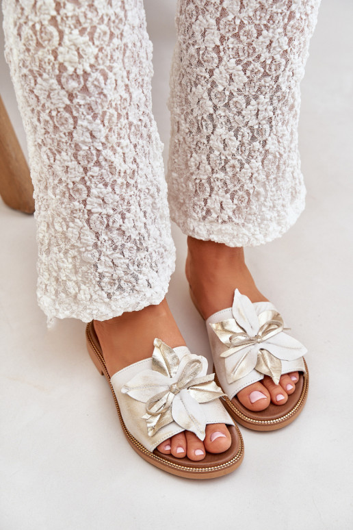 Papuče s ozdobami pravá koža Zazoo 3667 zlatej farby Przecierany Papuče s ozdobami pravá koža Zazoo 3667 zlatej farby Przecierany