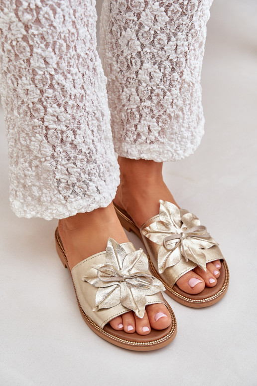 Papuče s ozdobami pravá koža Zazoo 3667 zlatej farby Papuče s ozdobami pravá koža Zazoo 3667 zlatej farby