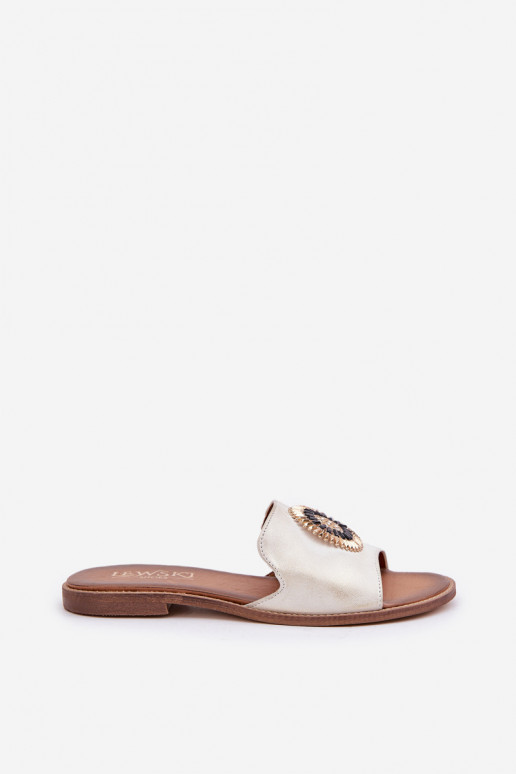 Kožené papuče s ozdobami so širokými podpätkami LeInski 3047/O zlatej farby Przecierany Kožené papuče s ozdobami so širokými podpätkami LeInski 3047/O zlatej farby Przecierany