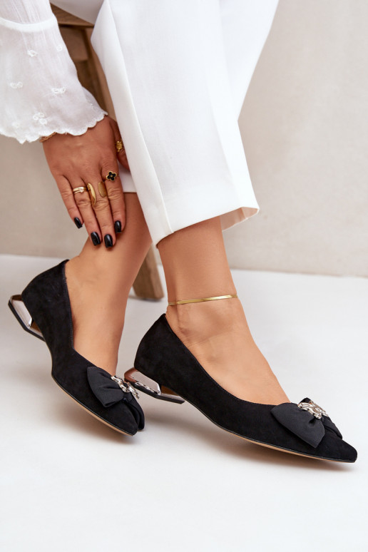 Elegantný štýl Semišové balerínky Dámske so stuhami Laura Messi 2893 čierna Elegantný štýl Semišové balerínky Dámske so stuhami Laura Messi 2893 čierna