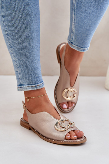 Dámske sandále so širokými podpätkami s ozdobami Laura Messi 2865 zlatej farby