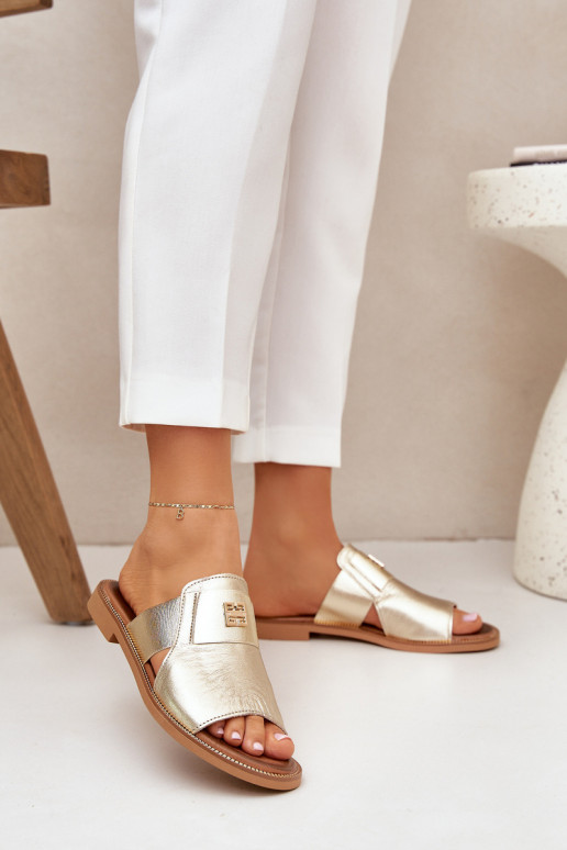 Elegantný štýl Papuče Vyrobené z prírodnej kože so širokými podpätkami Zazoo 40423 zlatej farby Elegantný štýl Papuče Vyrobené z prírodnej kože so širokými podpätkami Zazoo 40423 zlatej farby