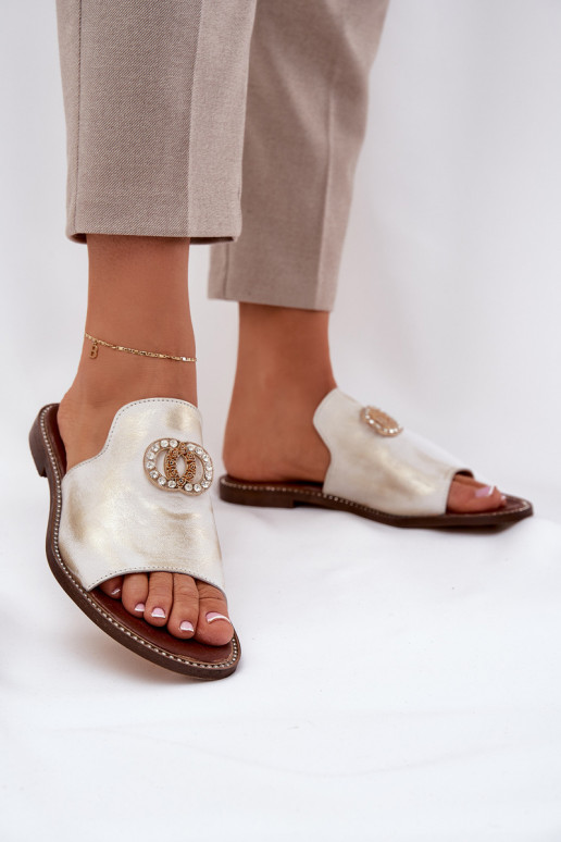 Elegantný štýl Kožené papuče Dámske s ozdobami Zazoo 3008 zlatej farby Przecierany