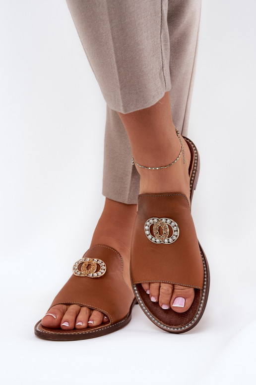 Elegantný štýl Kožené papuče Dámske s ozdobami Zazoo 3008 Hnedá farba