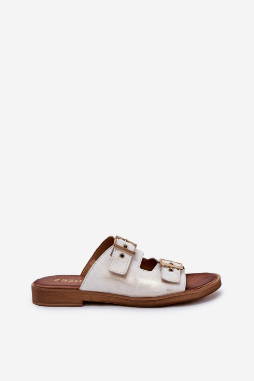 Kožené rovná sa Papuče s prackami Zazoo 3020 zlatej farby Przecierany