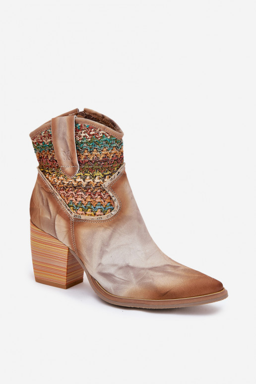 Kožené čižmy v kovbojskom štýle s podpätkami ozdobiť Plecionką Máciejka 06810-29 Rôzne farby Kožené čižmy v kovbojskom štýle s podpätkami ozdobiť Plecionką Máciejka 06810-29 Rôzne farby