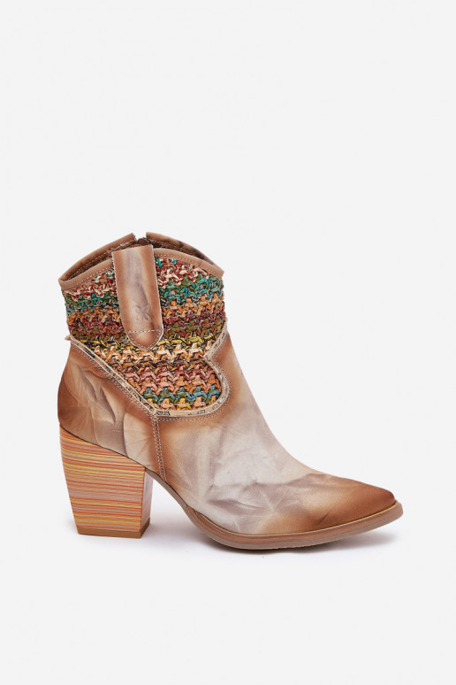 Kožené čižmy v kovbojskom štýle s podpätkami ozdobiť Plecionką Máciejka 06810-29 Rôzne farby Kožené čižmy v kovbojskom štýle s podpätkami ozdobiť Plecionką Máciejka 06810-29 Rôzne farby