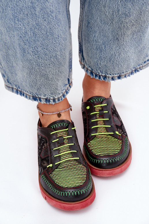 Kožené topánky Dámske Vzorované Máciejka 06784-20 čierna Kožené topánky Dámske Vzorované Máciejka 06784-20 čierna