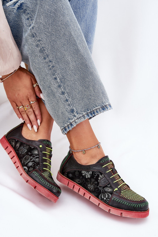 Kožené topánky Dámske Vzorované Máciejka 06784-20 čierna Kožené topánky Dámske Vzorované Máciejka 06784-20 čierna