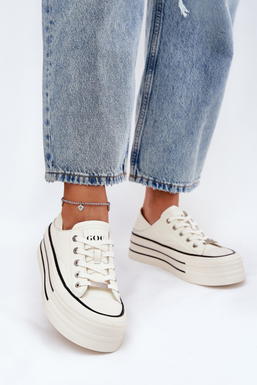 Kožené Bežná obuv s platformou GOE RR2N4106 biela farba Kožené Bežná obuv s platformou GOE RR2N4106 biela farba