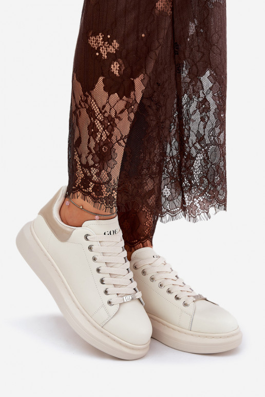 Kožené Tenisky model obuvi Dámske s platformou GOE RR2N4004 béžová Kožené Tenisky model obuvi Dámske s platformou GOE RR2N4004 béžová