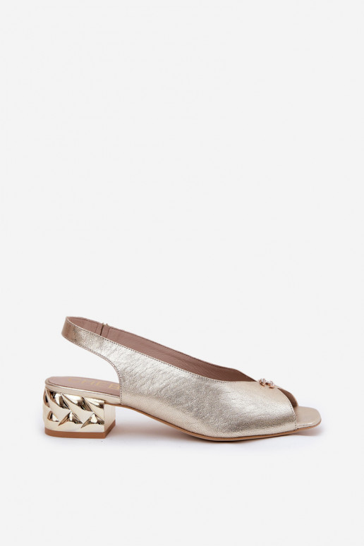 Kožené Elegantný štýl Dámske sandále CheBello 4724 zlatej farby