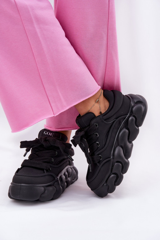 Kožené Tenisky model obuvi Dámske s platformou GOE RR2N4044 čierna Kožené Tenisky model obuvi Dámske s platformou GOE RR2N4044 čierna