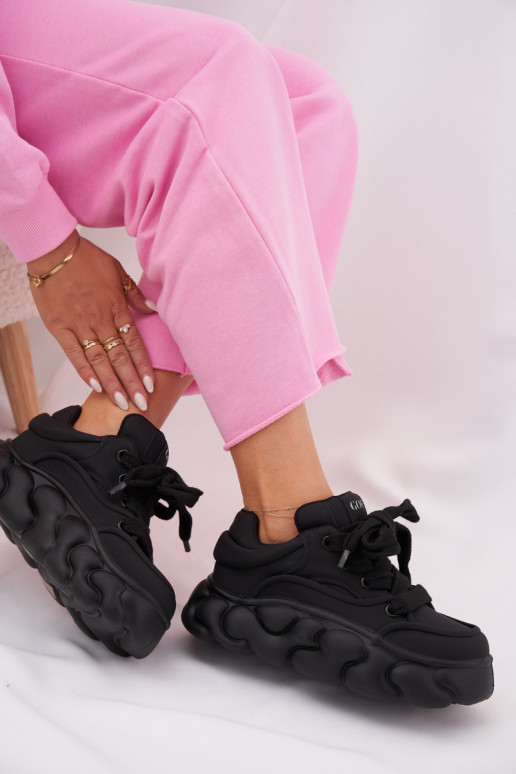 Kožené Tenisky model obuvi Dámske s platformou GOE RR2N4044 čierna Kožené Tenisky model obuvi Dámske s platformou GOE RR2N4044 čierna