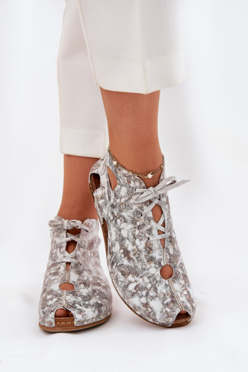 Vzorované Kožené Čižmy Máciejka 03426-46 biely-béžová 2