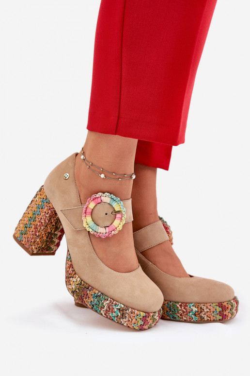 Semišové topánky S vrkočom s podpätkami a platforma Máciejka 06839-04 béžová Semišové topánky S vrkočom s podpätkami a platforma Máciejka 06839-04 béžová