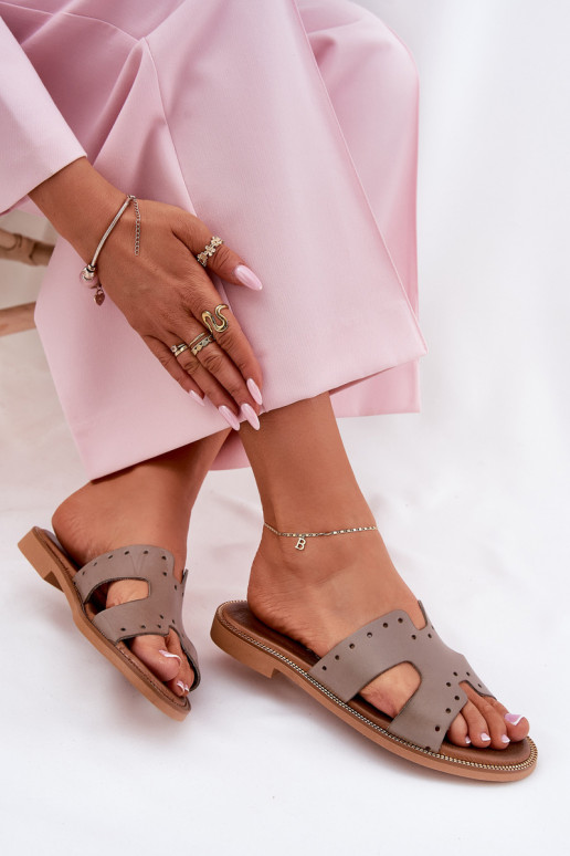 Zazoo 40326 Dámske Papuče S ozdobnými výrezmi béžová Zazoo 40326 Dámske Papuče S ozdobnými výrezmi béžová