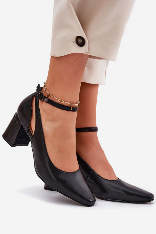 Kožené Topánky s podpätkami Máciejka K6816-01 čierna