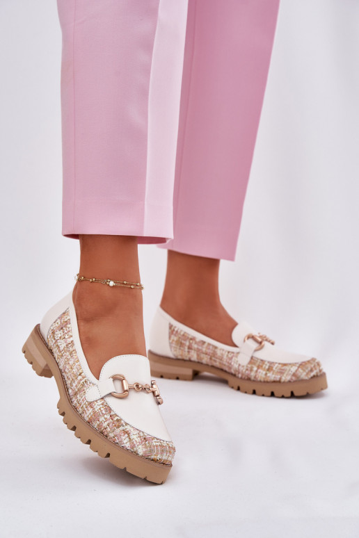 Kožené dámske mokasíny Ze zlatej farbym Detalem Laura Messi 2938 slonovina Kožené dámske mokasíny Ze zlatej farbym Detalem Laura Messi 2938 slonovina