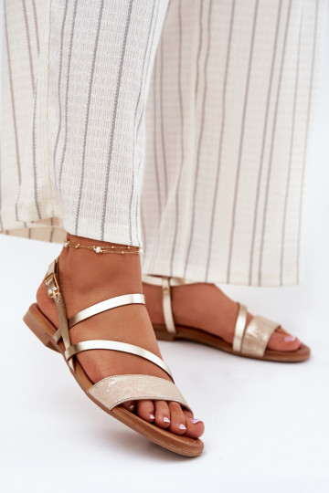 Dámske sandále Dámske so širokými podpätkami Máciejka 06966-25 zlatej farby 2