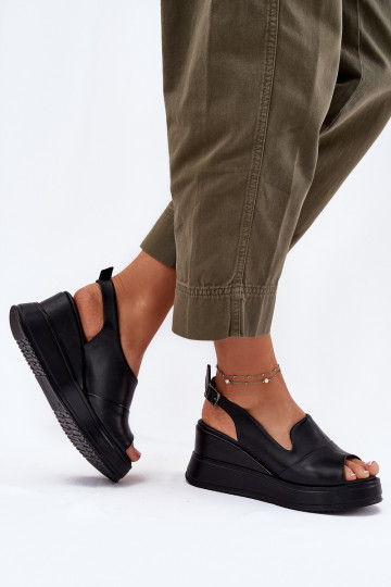 Kožené Dámske Sandále na platforme Artiker 52C0484 čierna