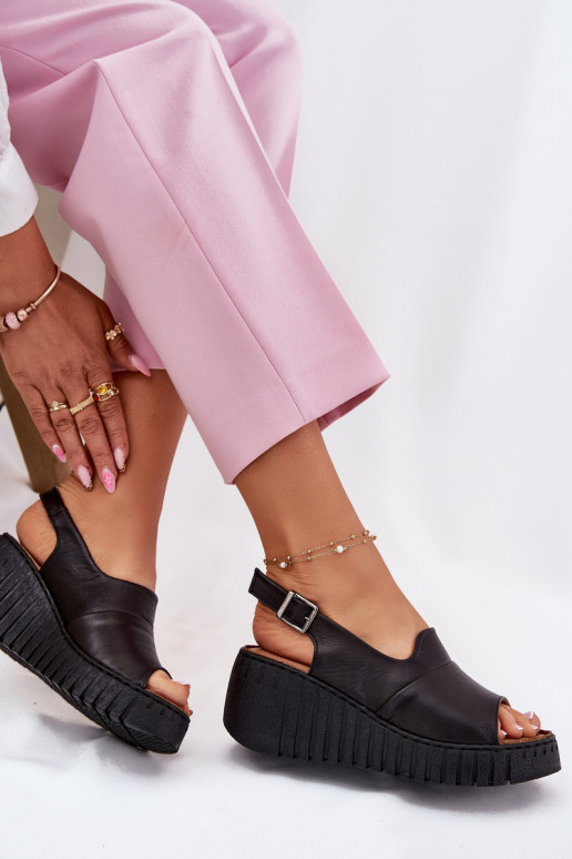 Dámske sandáleZapnutéturalnej Skóry Zapnuté INedge Artiker 54C0791 čierna Dámske sandáleZapnutéturalnej Skóry Zapnuté INedge Artiker 54C0791 čierna