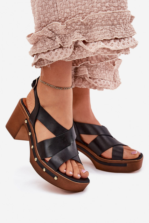 Dámske sandále na podpätku Zazoo 1081 čierna Dámske sandále na podpätku Zazoo 1081 čierna