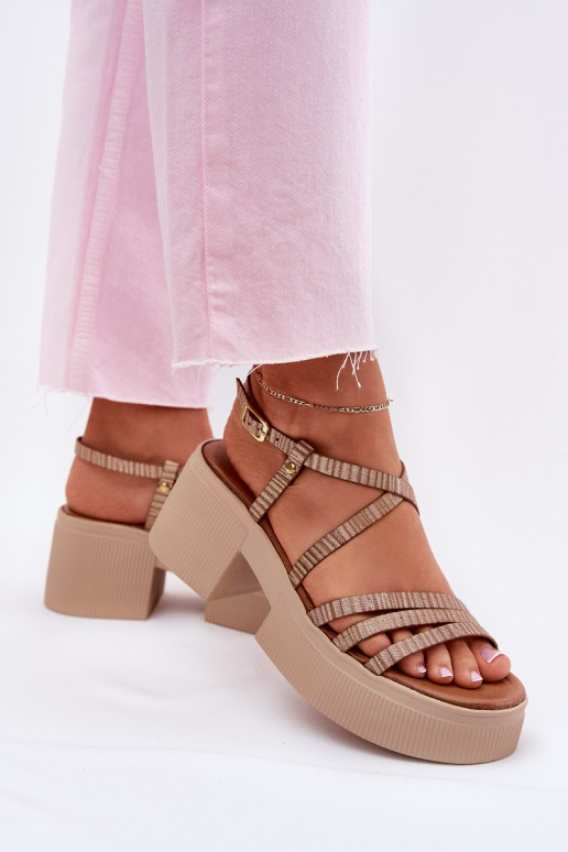 Dámske sandále Dámske Máciejka 06990-25 zlatej farby Dámske sandále Dámske Máciejka 06990-25 zlatej farby