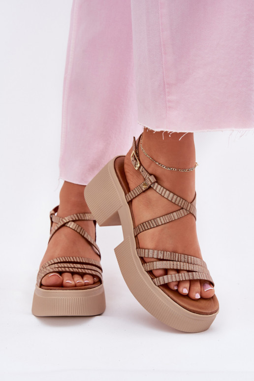 Dámske sandále Dámske Máciejka 06990-25 zlatej farby Dámske sandále Dámske Máciejka 06990-25 zlatej farby