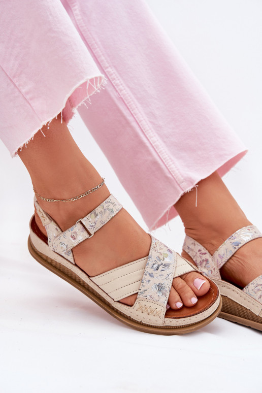 Dámske sandále Dámske s platformou Máciejka L7064-37 slonovina Dámske sandále Dámske s platformou Máciejka L7064-37 slonovina