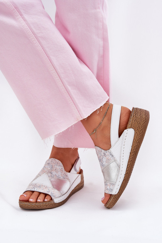 Dámske sandále Dámske Zapnuté INedge S vrkočom Máciejka L7067-11 biela farba Dámske sandále Dámske Zapnuté INedge S vrkočom Máciejka L7067-11 biela farba