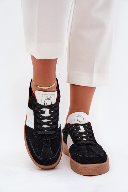 zo semišu Tenisky model obuvi Dámske Daniel Lopez Just Dare SS2D4021 čierna zo semišu Tenisky model obuvi Dámske Daniel Lopez Just Dare SS2D4021 čierna