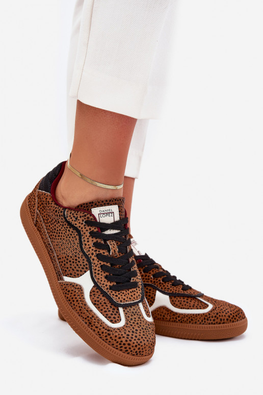 Tenisky model obuvi Dámske Daniel Lopez Just Dare SS2D4016 Hnedá farba Tenisky model obuvi Dámske Daniel Lopez Just Dare SS2D4016 Hnedá farba