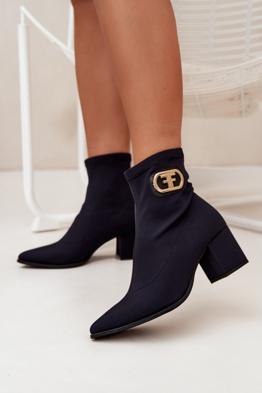 Dámske čižmy Ze zlatej farbym Detalem Zazoo 3128 čierna Dámske čižmy Ze zlatej farbym Detalem Zazoo 3128 čierna