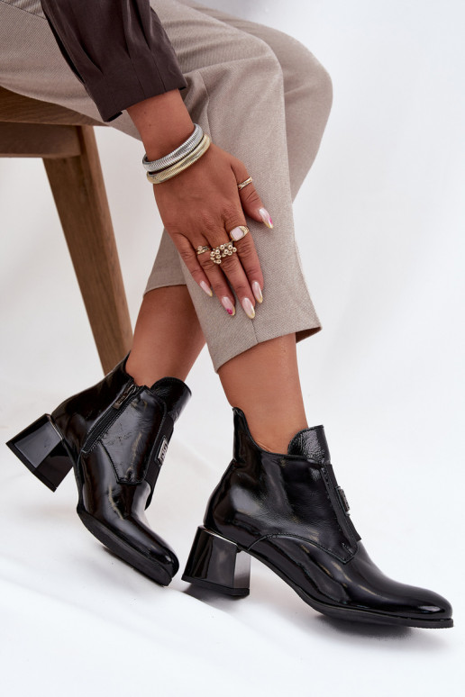 Kožené s lakovým efektom Čižmy Zapnuté Klocku S Ornatem Detalem zahriať sa Zazoo 60560 čierna Kožené s lakovým efektom Čižmy Zapnuté Klocku S Ornatem Detalem zahriať sa Zazoo 60560 čierna