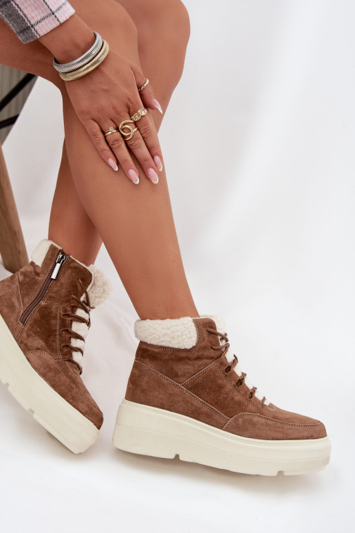 zo semišu Snehule Dámske s otepľovaním s platformou Vinceza 95354 Hnedá farba zo semišu Snehule Dámske s otepľovaním s platformou Vinceza 95354 Hnedá farba