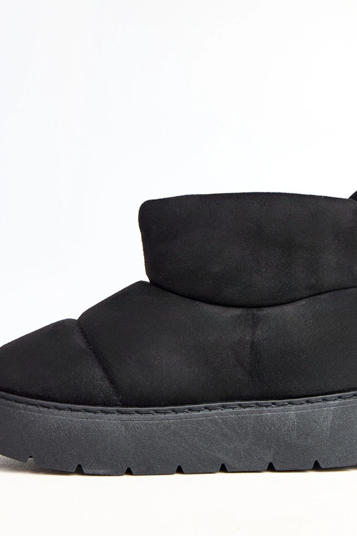 Čierne zateplené snehové topánky na... Čierne zateplené snehové topánky na...