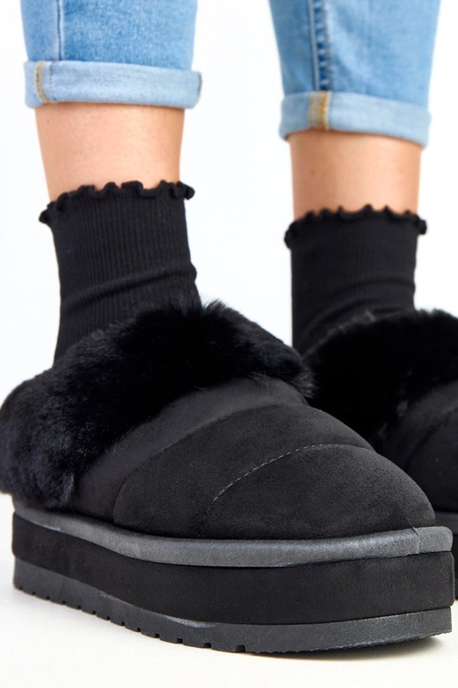 Čierne krátke zateplené snehové... Čierne krátke zateplené snehové...