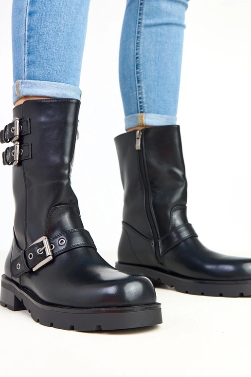 Čierne čižmy na platforme s... Čierne čižmy na platforme s...