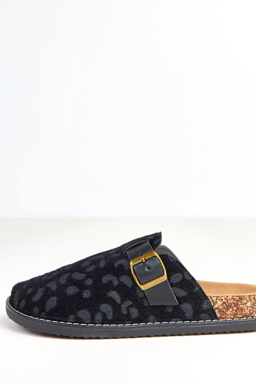 Čierne dámske papuče na korkovej...