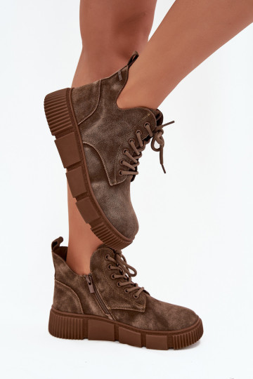 zo semišu nízke podpätky pre ženy s platformou Big Star SS274594 béžová