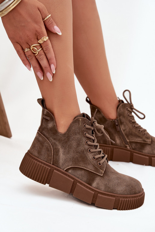 zo semišu nízke podpätky pre ženy s platformou Big Star SS274594 béžová